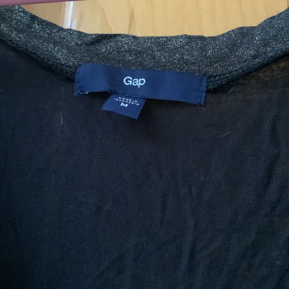 Gap Shimmer Top - Size M - Picture 2 of 3